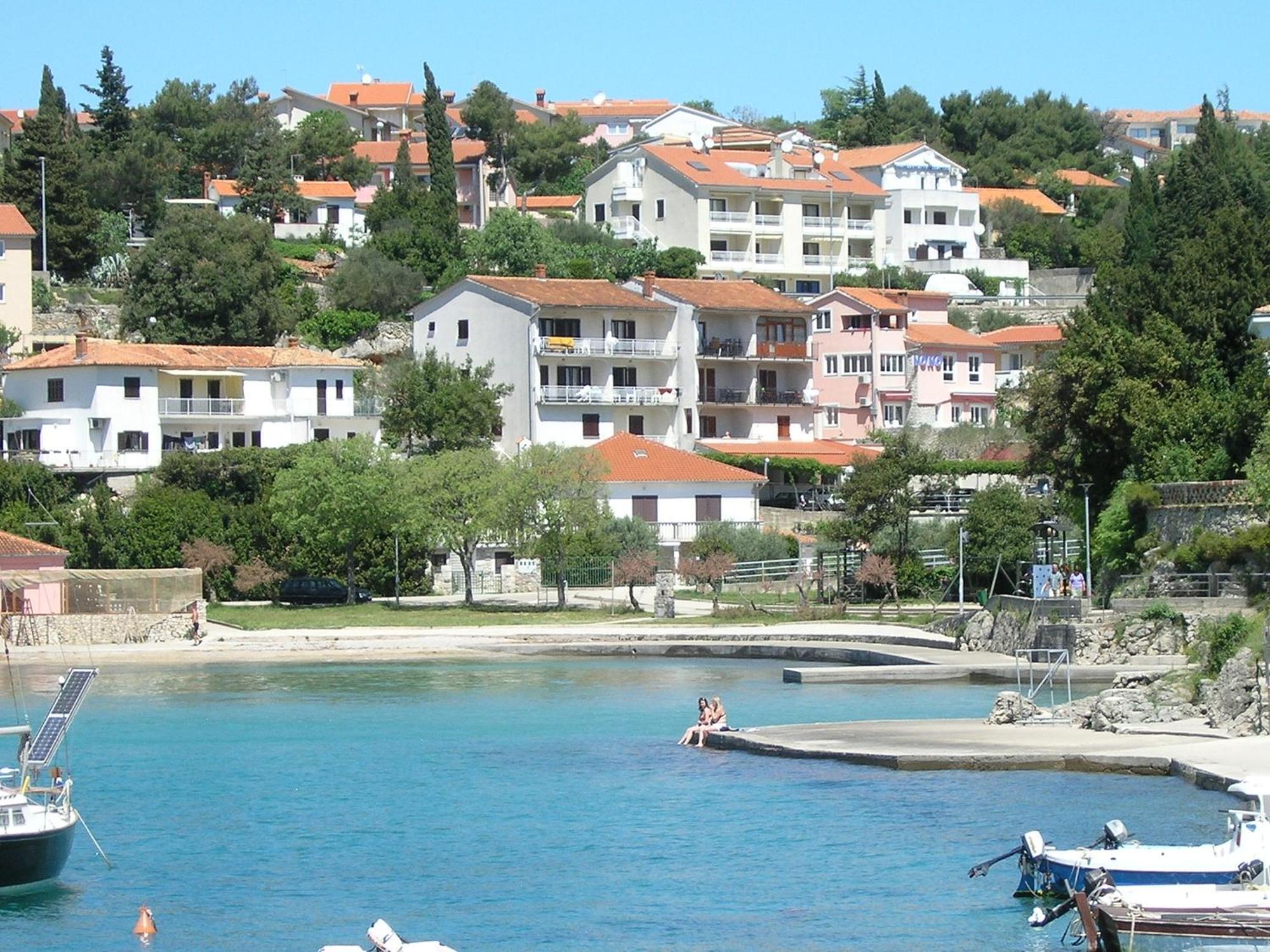 Apartments Iva Krk Town Exterior photo