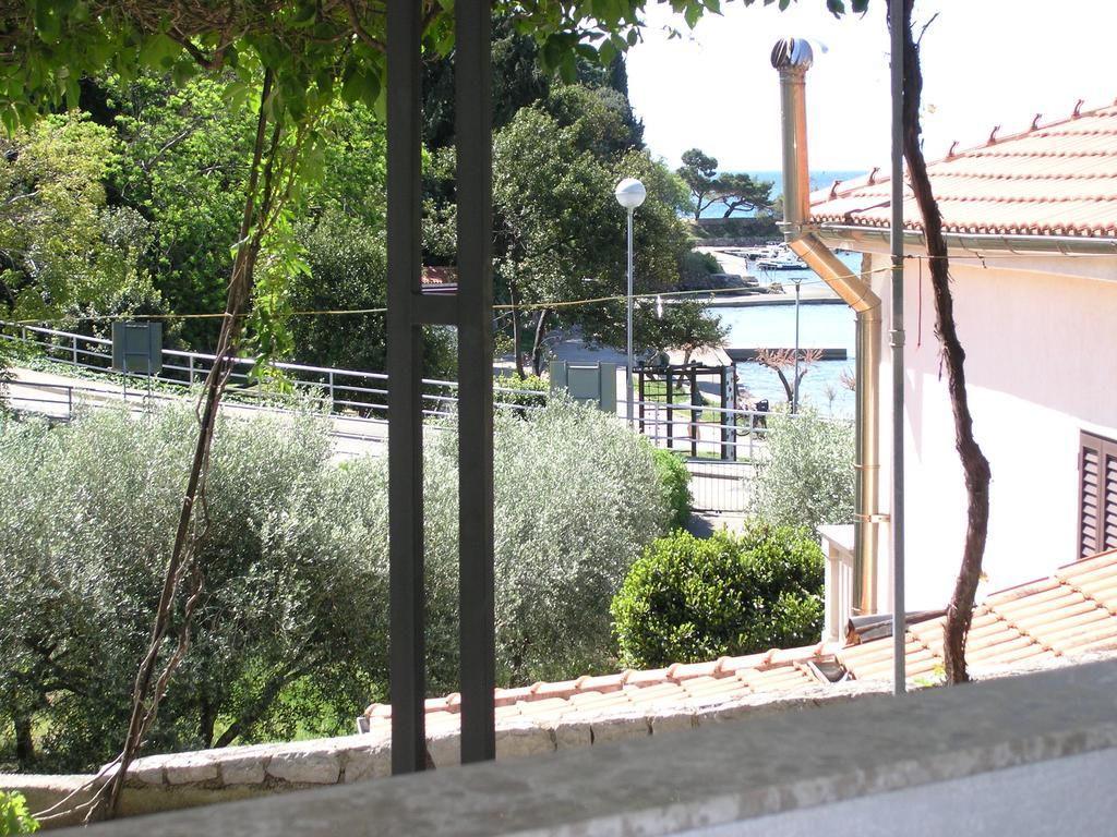 Apartments Iva Krk Town Exterior photo